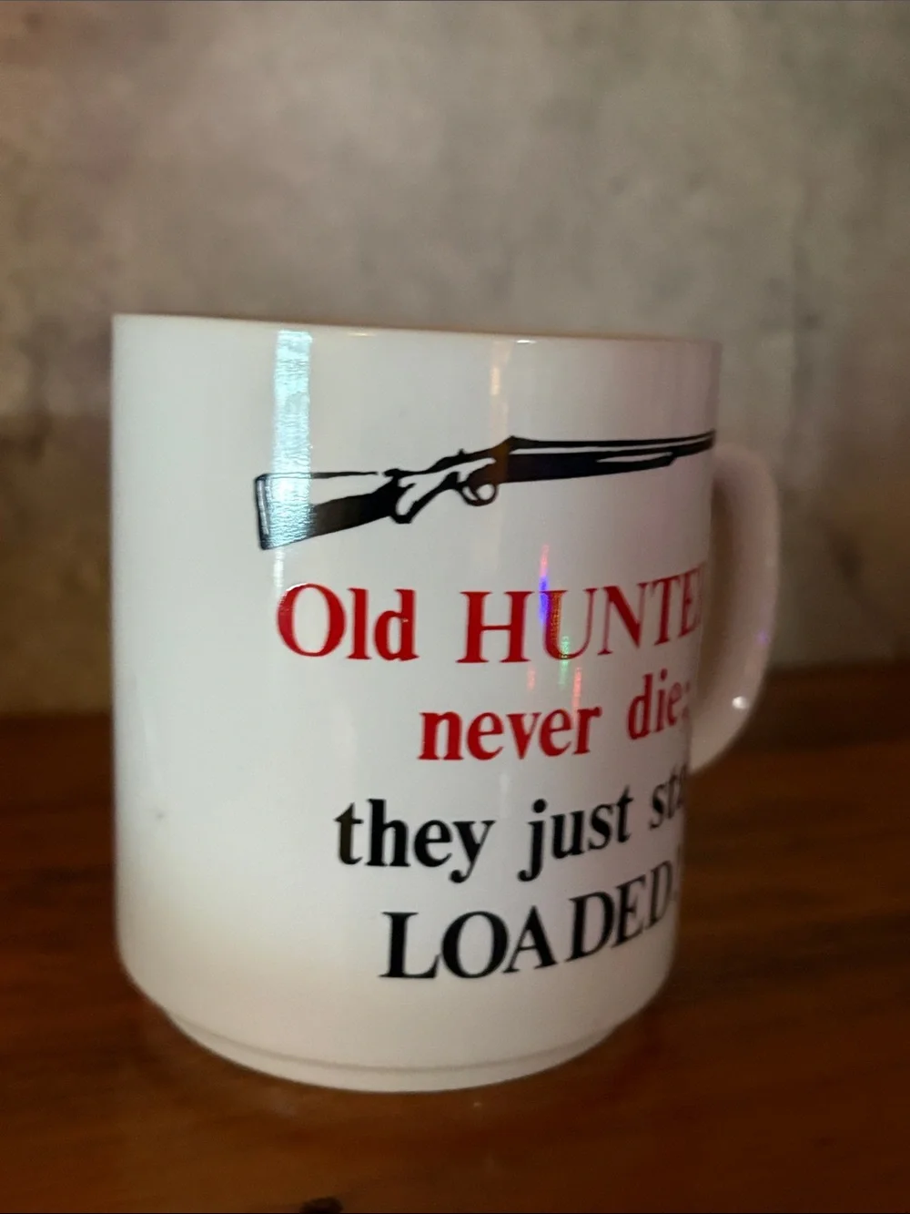 White 'Old Hunters Never Die' Ceramic Funny Vintage Coffee Mug Great Gift